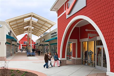 Jersey shore outlet stores - Under Armour, located at Jersey Shore Premium Outlets®: Founded in 1996 by former University of Maryland football player Kevin Plank, Under Armour is the originator of performance apparel - gear engineered to keep athletes cool, dry and light throughout the course of a game, practice or workout. 